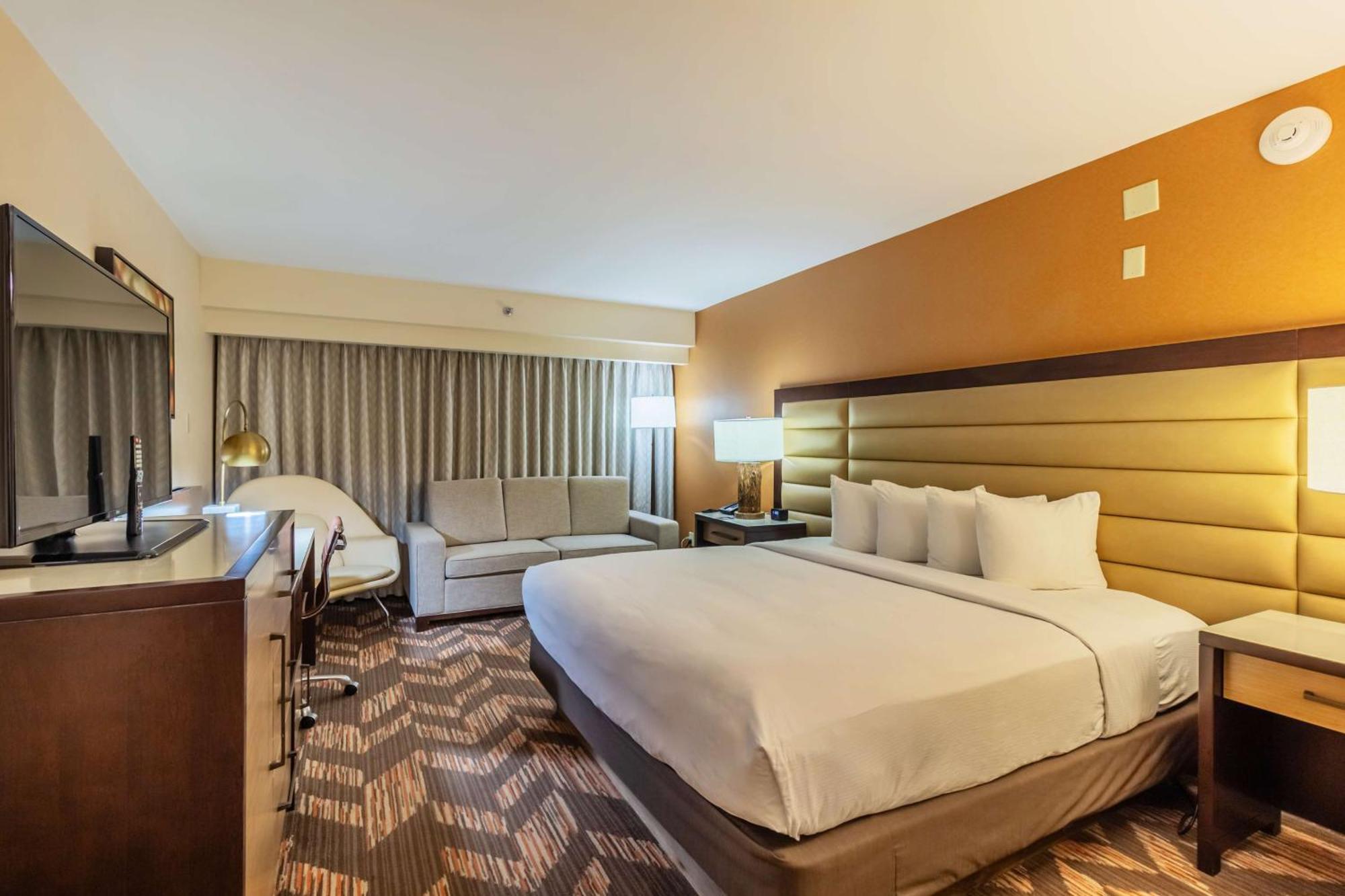 Doubletree By Hilton Lawrence Otel Dış mekan fotoğraf