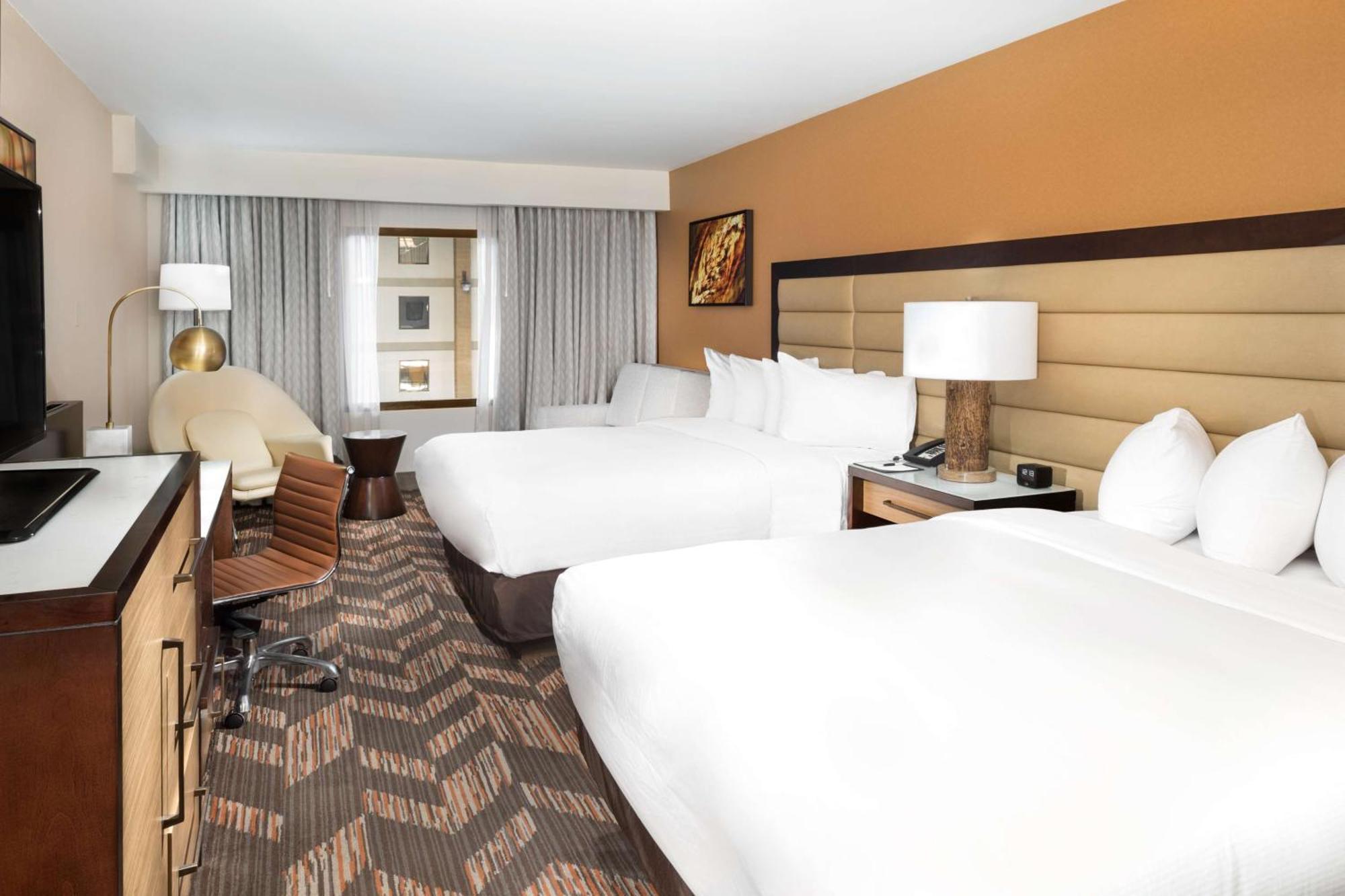 Doubletree By Hilton Lawrence Otel Dış mekan fotoğraf