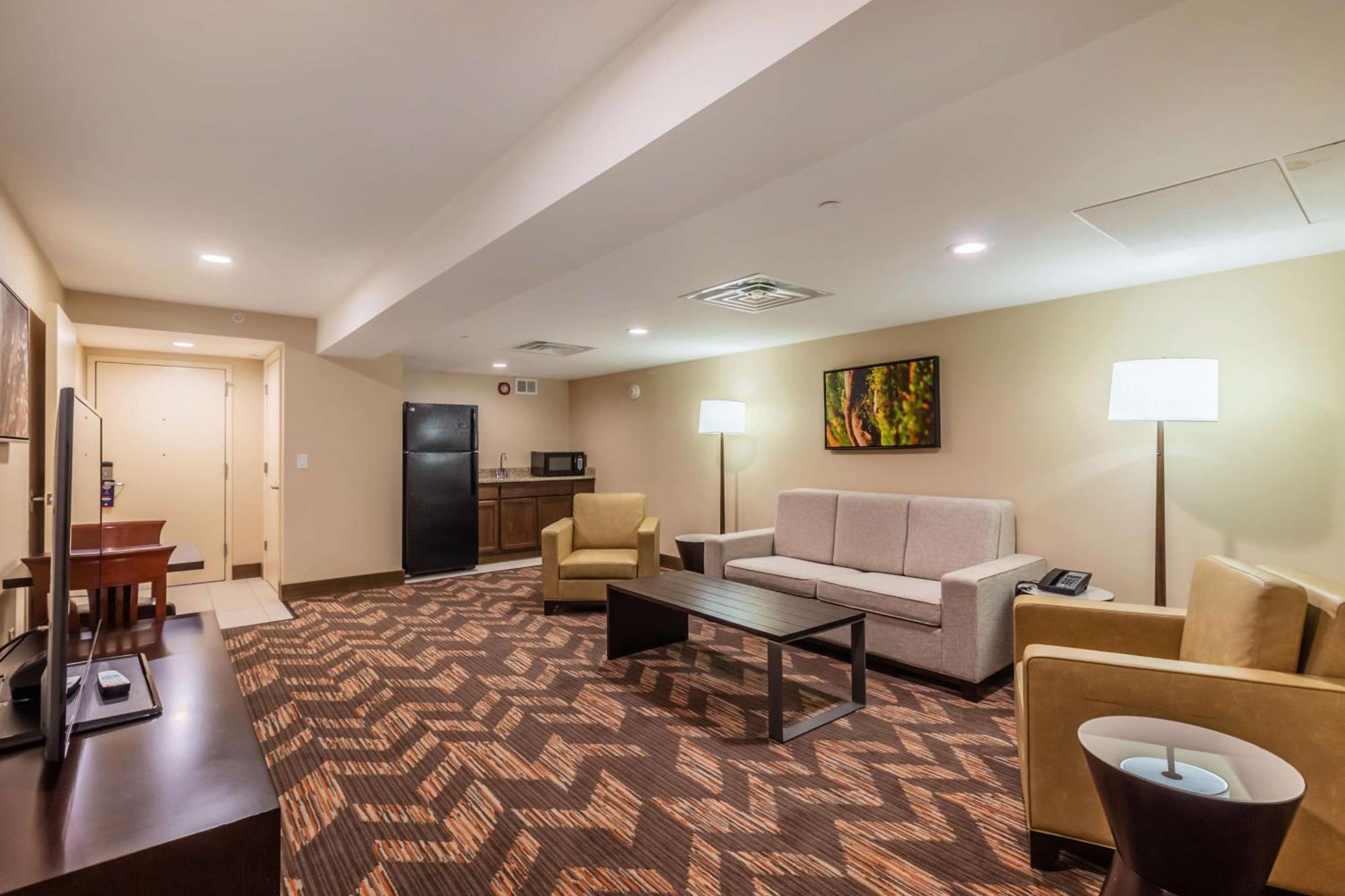 Doubletree By Hilton Lawrence Otel Dış mekan fotoğraf