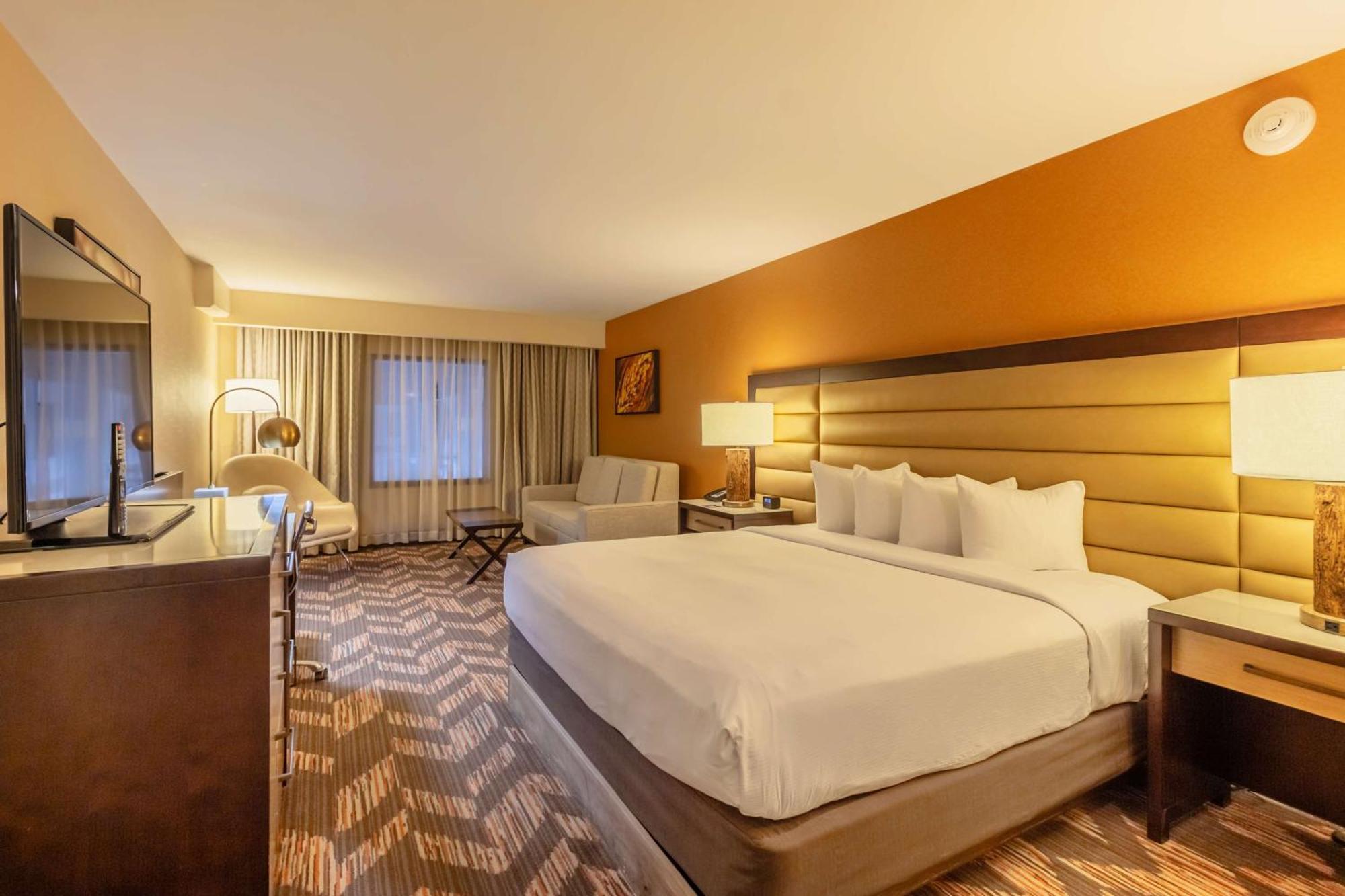 Doubletree By Hilton Lawrence Otel Dış mekan fotoğraf