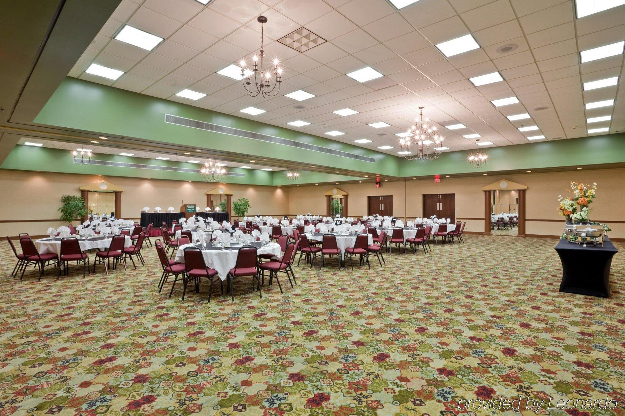 Doubletree By Hilton Lawrence Otel Dış mekan fotoğraf