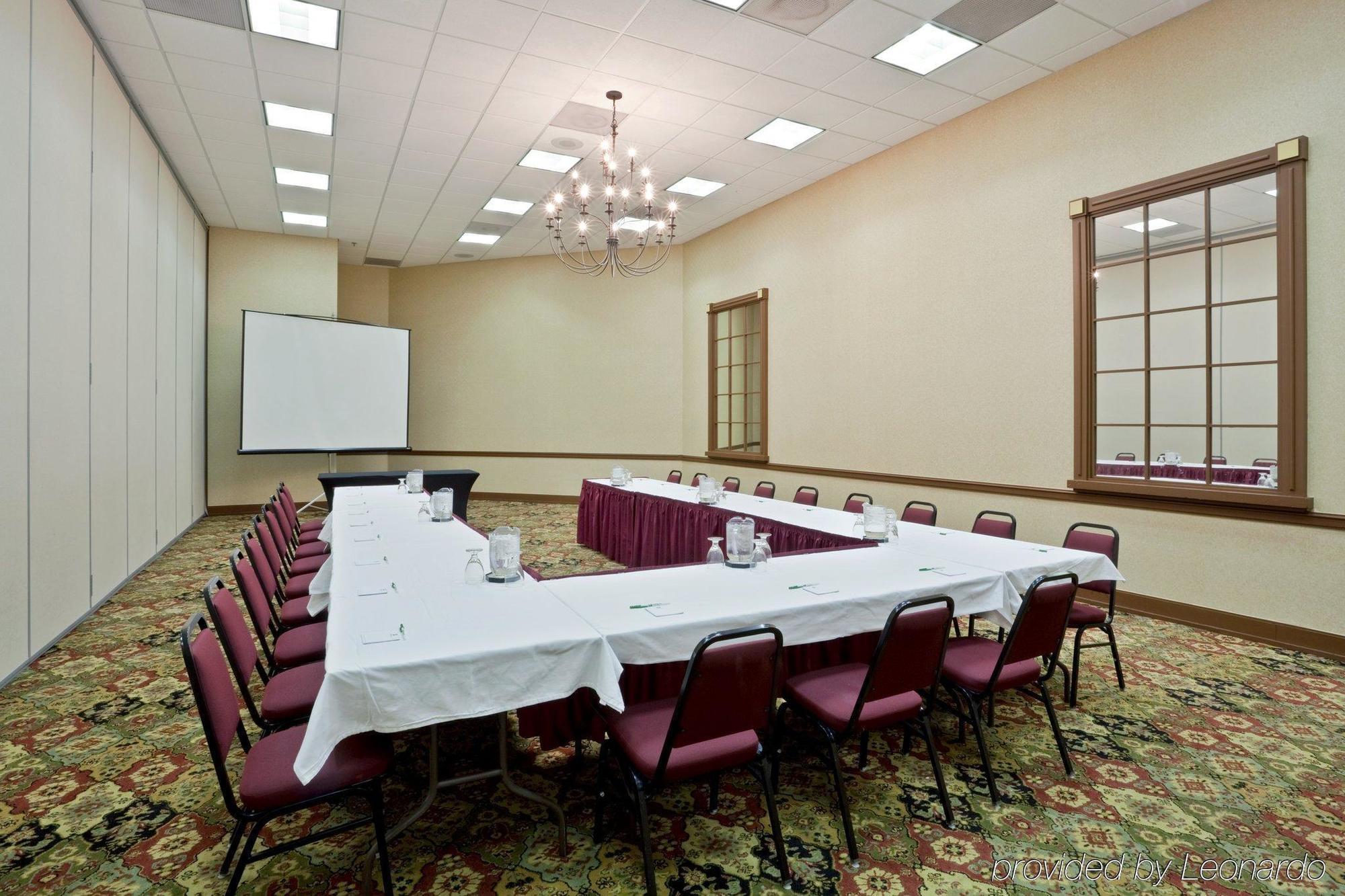 Doubletree By Hilton Lawrence Otel Dış mekan fotoğraf