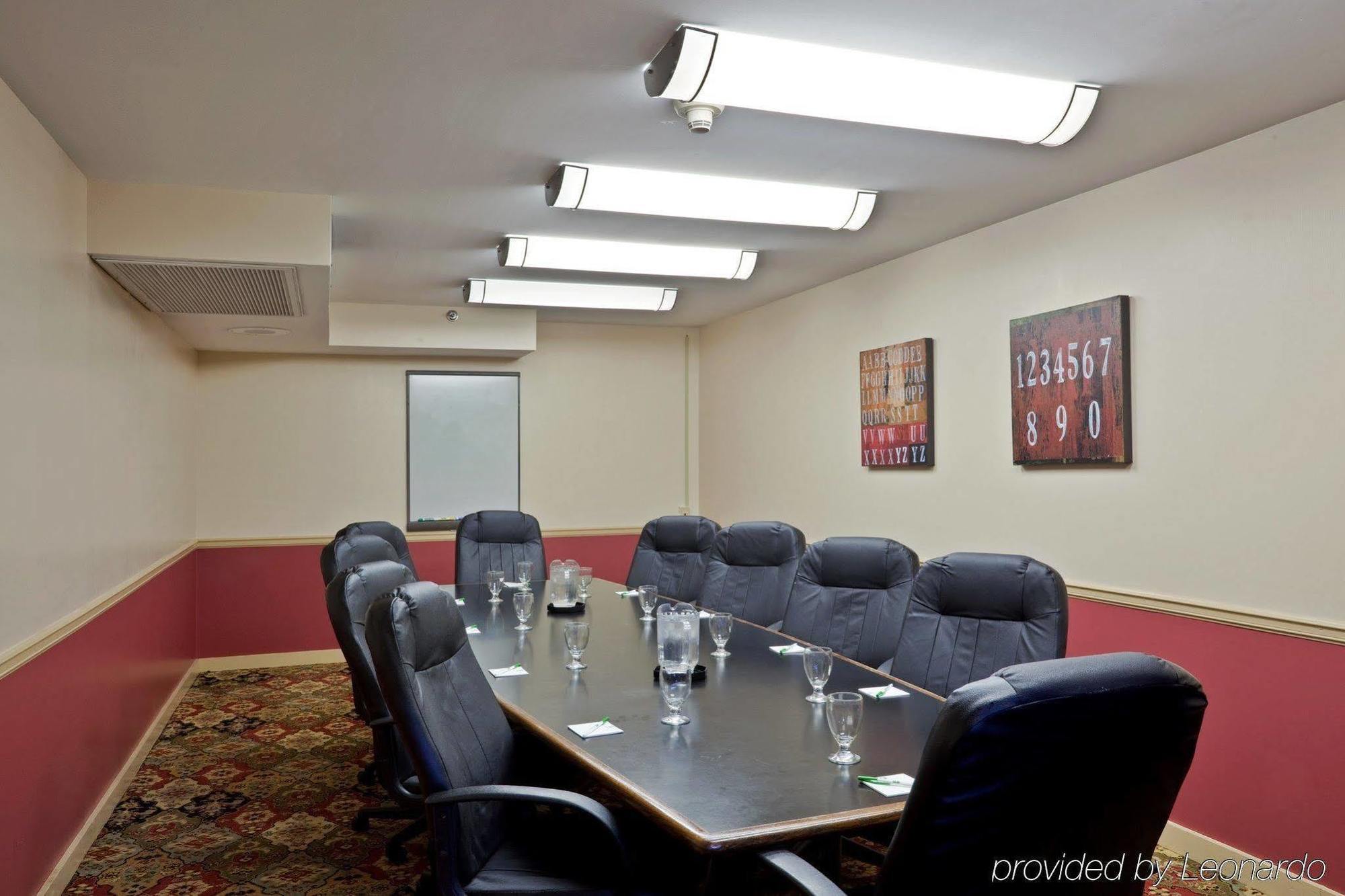 Doubletree By Hilton Lawrence Otel Dış mekan fotoğraf